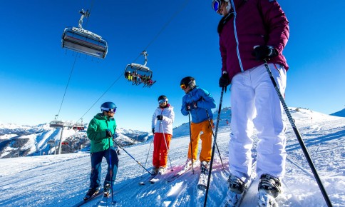Skifahren in Ski amad%uFFFD